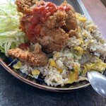 美富士食堂 - やきめしチキンカツ添え。