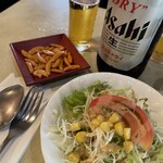 軽食・喫茶ヴィ - ビールのおつまみに柿の種。最高！