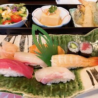 すし処 初音 - 