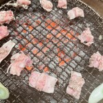 神泉ホルモン 三百屋 - 