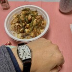 やきとりたけちゃん - お約束のw、左腕のお供と ^ ^