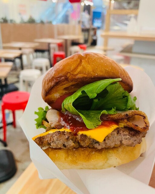 BAKERY & BURGER JB's TOKYO 府中店 （ベーカリー & バーガー ジェイビーズ トーキョー） 府中/ハンバーガー 食べログ