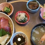 日本料理裕 - 鉄火丼