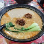 ラーメンとんとん - 5度ねりごまと肉味噌トッピング