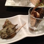 うなぎ屋酒坊・画荘 越後屋 - サザエ、骨せんべい