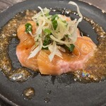 鉄板焼きINAGAKI亭 - サーモンのカルパッチョ