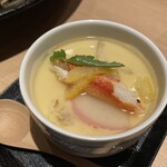 Honkaku Itamae Izakaya Osakana Souhonke - 茶碗蒸しにはあっさりとした餡が掛かってました。卵の味が濃い目。