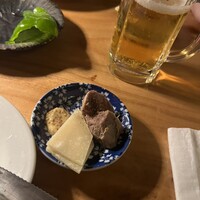 カルネジーオ イースト - 