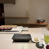 はっこく - カウンターの眺め