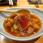 美酒佳肴 璃庵 - 牛すじ煮込み