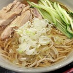 そば処 三津屋  - 冷やし肉そば