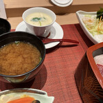 鮨政庭 - 茶碗蒸しと味噌汁