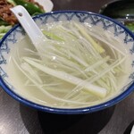 牛タン焼専門店 司 分店鷹 - テールスープ