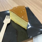 LA PATISSERIE CHOU CHOU - スフレチーズケーキ　オープン記念価格(204円)