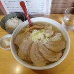 手打ちラーメン 清仁軒 - 塩チャーシューワンタンメン1300円 ライス130円