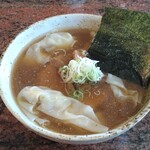 春木屋 郡山分店 - 新中華そば（しょうゆ）にワンタン3個トッピング