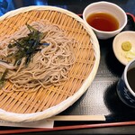 松の木 - 料理写真:ざるそば