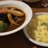 カレー リーブス