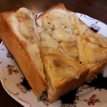 蜜蜂 - 別の日のシナモンバナナトースト150円（パンが厚い）