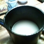 九つ井 - 白濁・とろみアリの蕎麦湯。