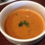 メルジメック チョルバというレンズ豆のスープ