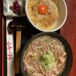 山形一寸亭 - 冷たい肉そば大盛り＋たまご丼