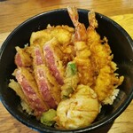 Nihombashi Tendon Isshin - 贅沢天丼＆牡蠣天追加