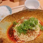 汁なし担々麺 くにまつ - 汁なし担々麺　新味SET(ライス+温泉玉子) 辛さ３