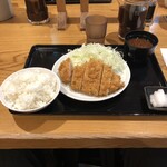 とんかつ　まるや - ロースカツ定食