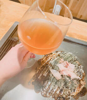 Okonomiyakidokoro Konaya - お料理が８０種類以上あるのでワインペアリングもお客様ご自身で楽しめます♪