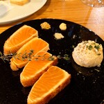 創作ダイニング たべものであそんではいけません - サーモンのレアカツ仕立て1480円