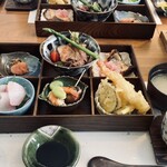 葵　姫原庵 - 松花堂と仁多米土鍋炊き｢姫｣