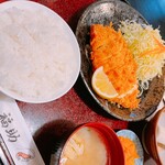 Tonkatsu Fukusuke - オランダかつ定食　1380円（税込）