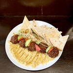 Arabic Restaurant＆Cafe Abu Essam - ファラフェルプレート