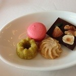 アイコニック - 