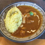 くじらブックス ゾウカフェ - 料理写真:チキンカレー