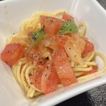 Hirasa Kan - トマトのパスタ