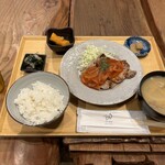 Hino Shokudou - 爽やか酸味のポークチャップ定食