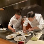 Beef Atelier うしのみや東京 - 二人のシェフの共同作業は息がピッタリ！