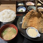 海鮮食堂 つなや - 