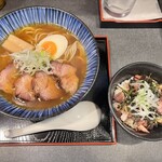 らぁ麺 幸跳 - ラーメンとチャーシューご飯