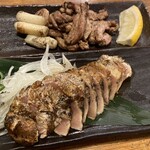 極上わら焼き料理と串カツ わら焼き部 - 