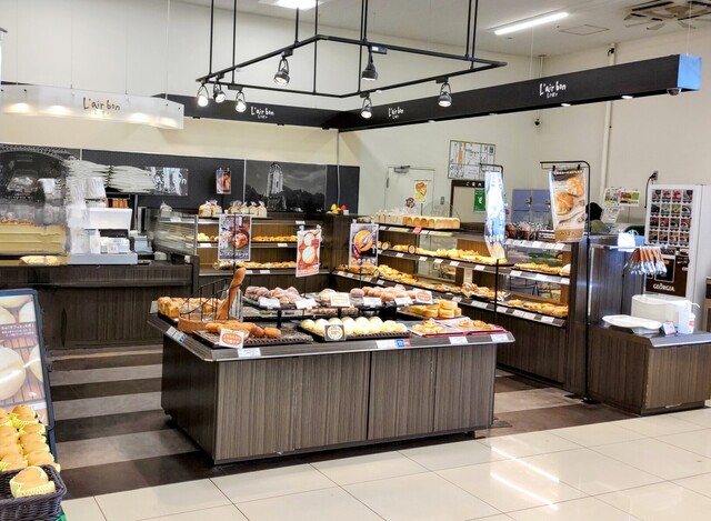 レフボン 東むろらん店 - 東室蘭（パン）の写真