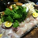 地鶏とお魚 月のなか - ボリュームすごっ