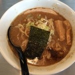 濃厚らーめん200g 太麺 750円