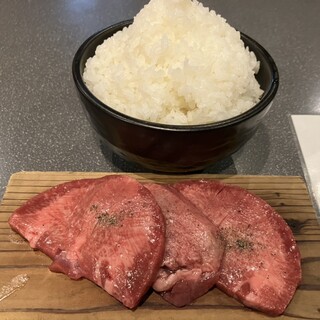 焼肉厨房 天龍_1