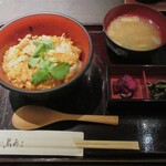 Yakitori Toriasa - 親子丼
