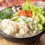 Hacchou Nawate Nomeibutsuya - 鶏白湯餃子鍋
