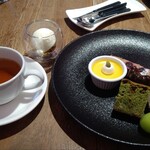 TEPPANYAKI 10 GINZA - デザート、紅茶、塩アイス