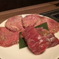焼肉うしごろ 新宿三丁目店 - 